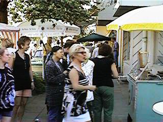 FEleu02.jpg (23475 Byte)