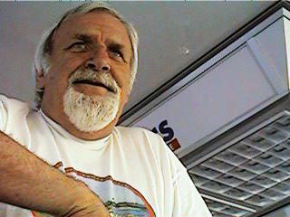 FEleu21.jpg (16679 Byte)